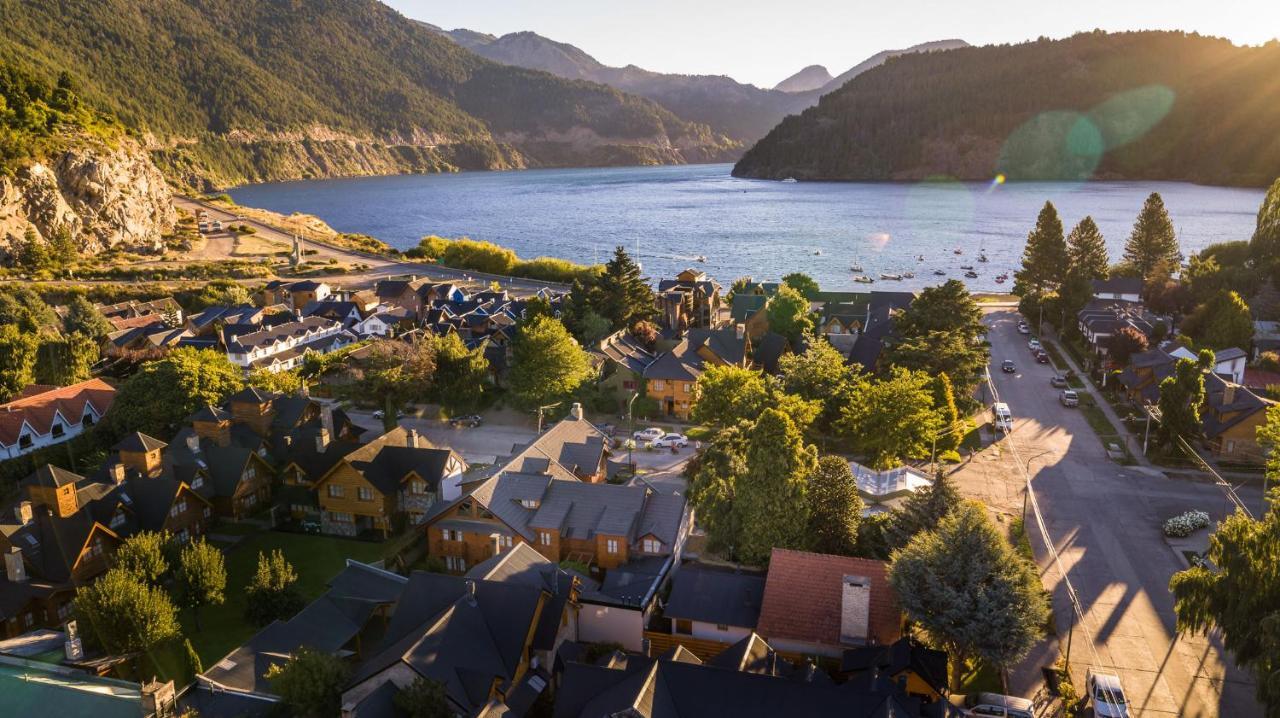 Apart Hotel Naum San Martín de los Andes Zewnętrze zdjęcie